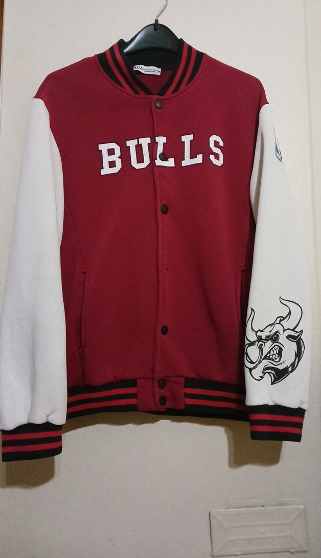 MAÇA BOĞALI KOLEC CEKET Bordo Beyaz Baskılı Kadın Spor Ceket - Görsel 2