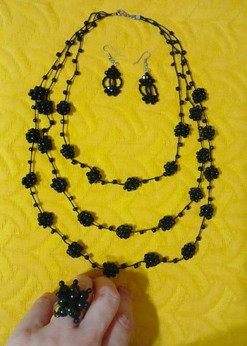 Uzun Siyah Boncuklu Gotik Kadın Kolye Seti - Görsel 2