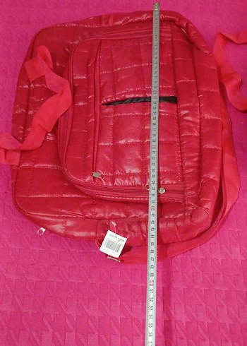 KIRMIZI ÇANTA - Görsel 6