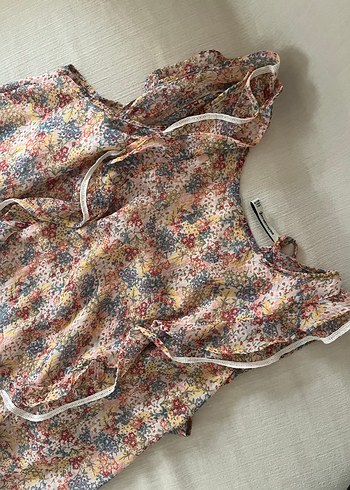 Bohem Çok Renkli V Yaka Fırfırlı Bluz - Görsel 2