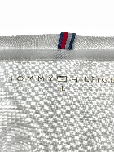 l Beden beyaz Renk Tommy Hilfiger T-shirt %70 İndirimli.
