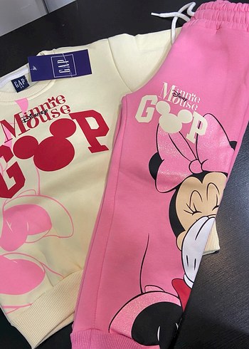 Kız Çocuk Minnie Mouse Baskılı Pembe Eşofman Takımı