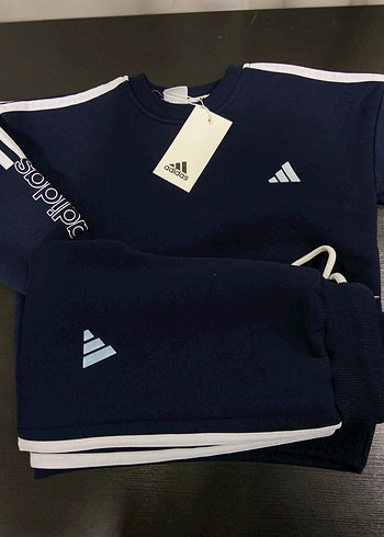 5 Yaş Beden Erkek Lacivert Adidas 5 yaşa ilan