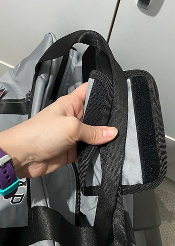 Gri GAP Spor Çantası orjinal - Görsel 7