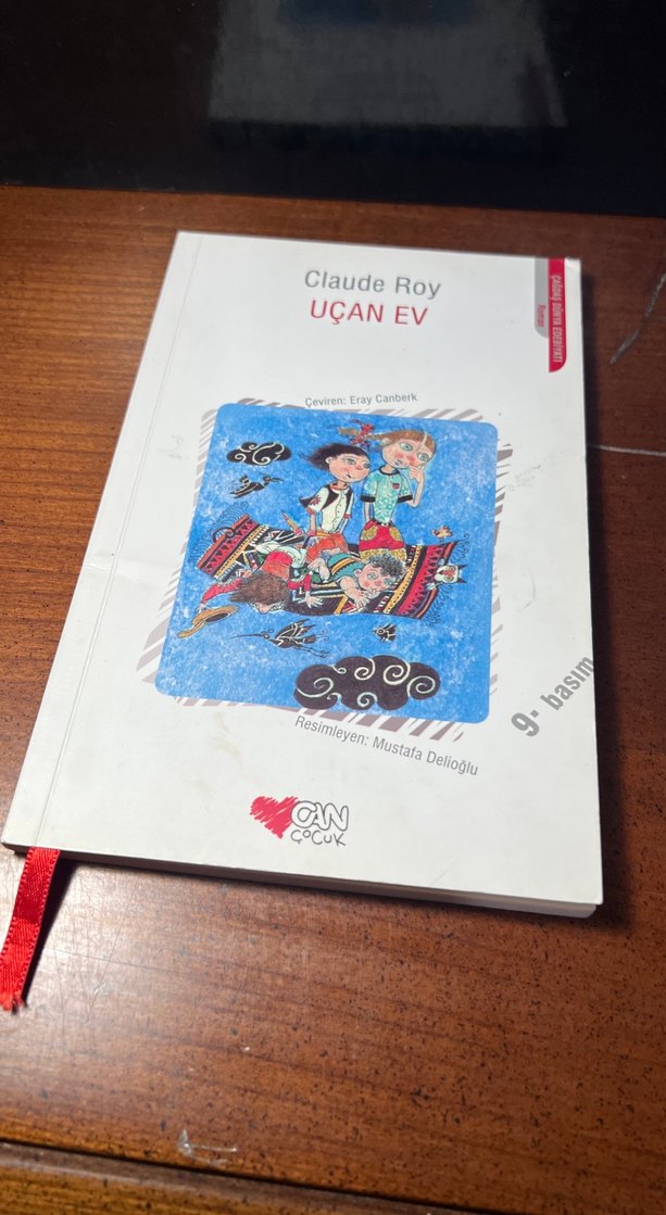 Uçan Ev - Claude Roy - Görsel 2