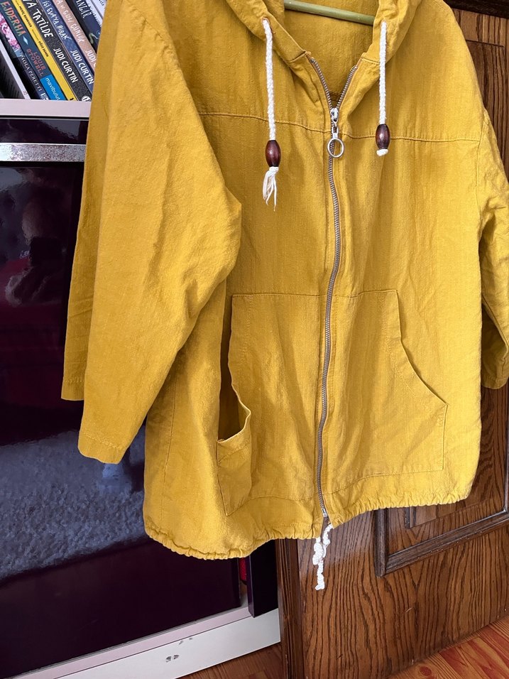 Sarı Kapüşonlu Kadın Keten Ceket - Görsel 3
