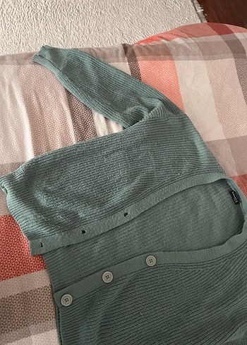 Düğmeli su yeşili Kadın Hırka - Görsel 2