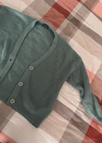 Düğmeli su yeşili Kadın Hırka - Görsel 3