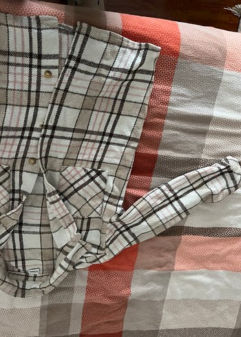 Kız çocuk Bej Ekose Düğmeli Gömlek - Görsel 2