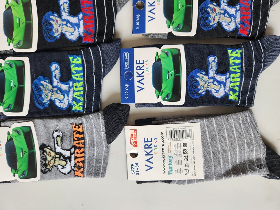 Erkek çocuk çorap 9/10 yaş - Görsel 2