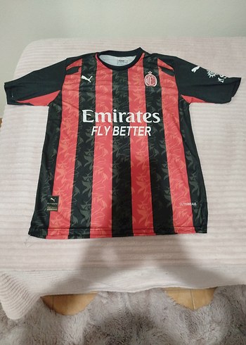 Kırmızı Siyah Erkek Spor Forma - Görsel 2