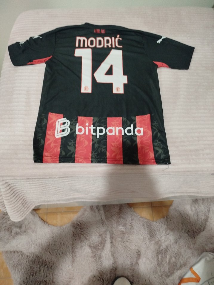 Kırmızı Siyah Erkek Spor Forma - Görsel 3