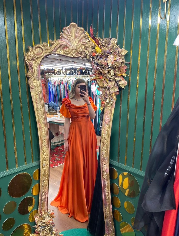 Parlak Turuncu Drapeli Uzun Abiye Elbise - Görsel 2