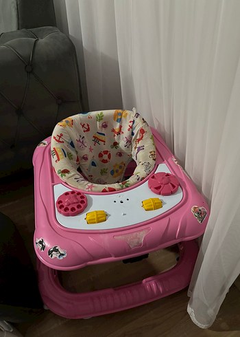 Renkli Pembe Bebek Yürüteci