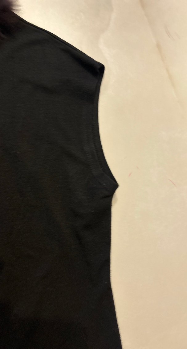 Siyah Kolsuz Kadın Tişört - Görsel 4