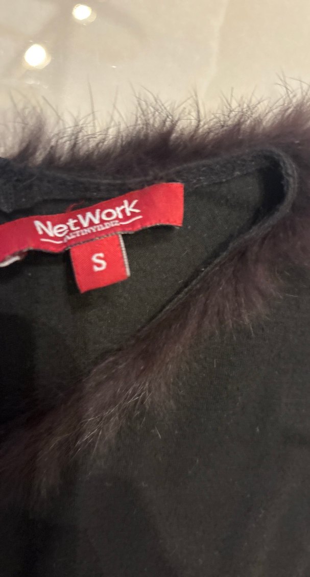 Siyah Kolsuz Kadın Tişört - Görsel 3