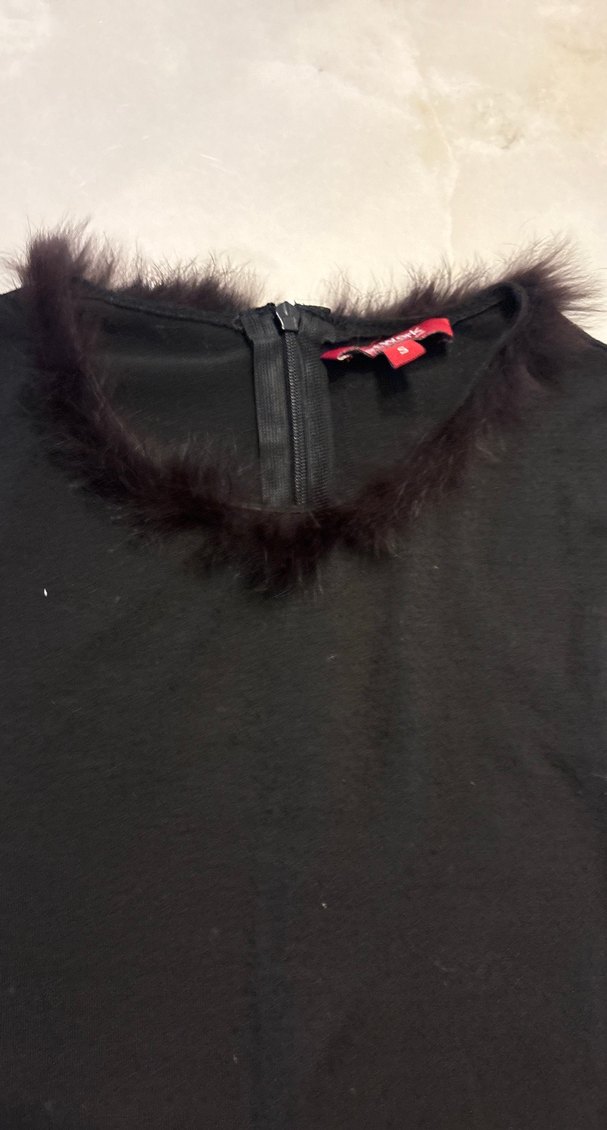 Siyah Kolsuz Kadın Tişört - Görsel 2