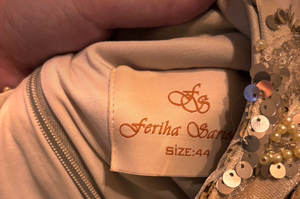 Altın Renkli Etnik Desenli Midi Abiye Elbise - Görsel 4