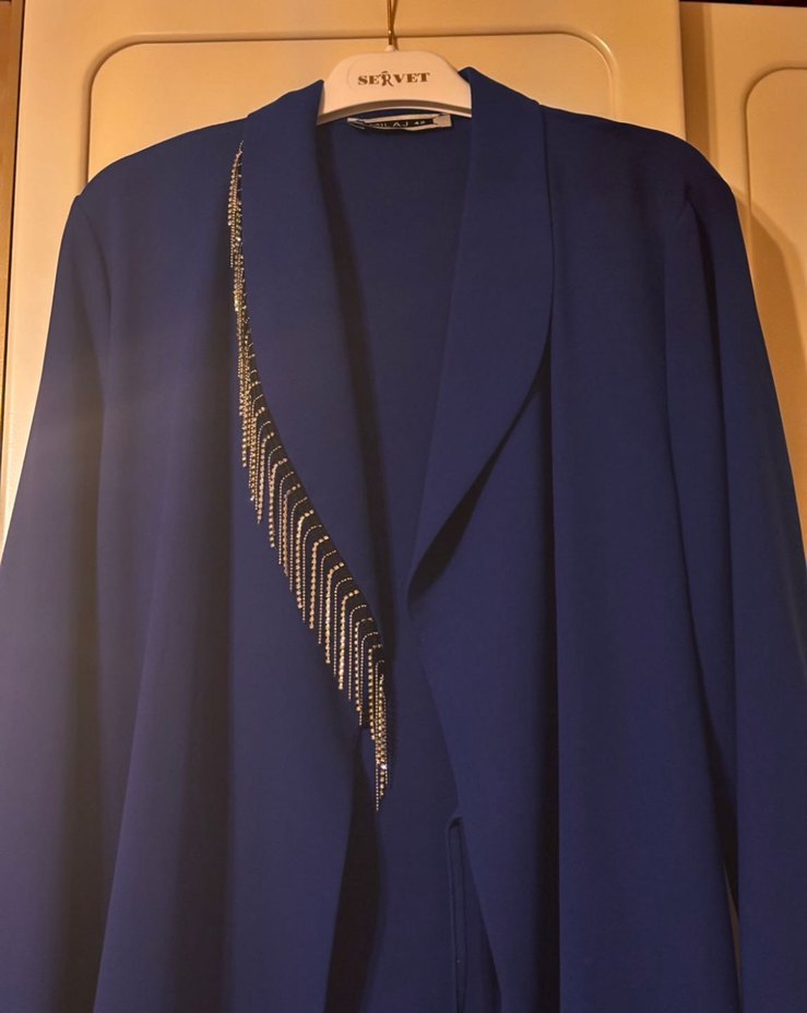 Uzun Kollu İş Kadını Mavisi Nakışlı Kadın Ceketi - Görsel 2