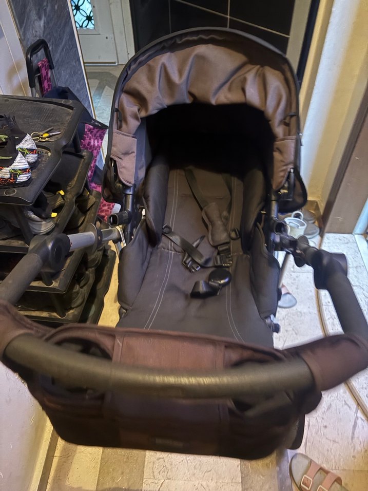 Kahverengi-Siyah Britax Bebek Arabası - Görsel 2