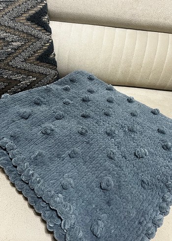 Ponponlu el işi bebek battaniyesi - Görsel 3