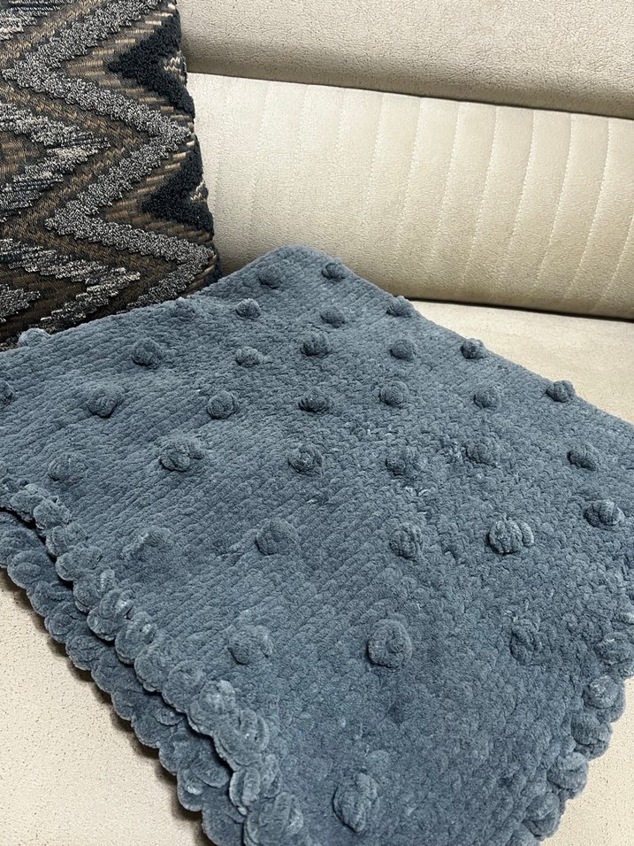 Ponponlu el işi bebek battaniyesi - Görsel 3