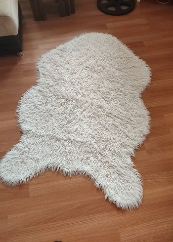 Bohem Tarzı Beyaz Peluş Halı