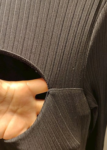 s Beden Uzun Kollu Siyah Yırtmaçlı Uzun Elbise