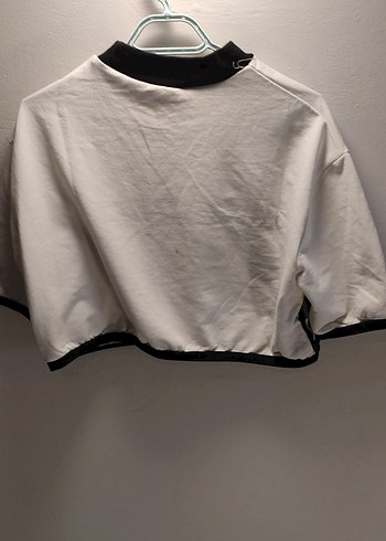 Trendyol & Milla Gri Zebra Desenli Kısa Kollu Crop Top