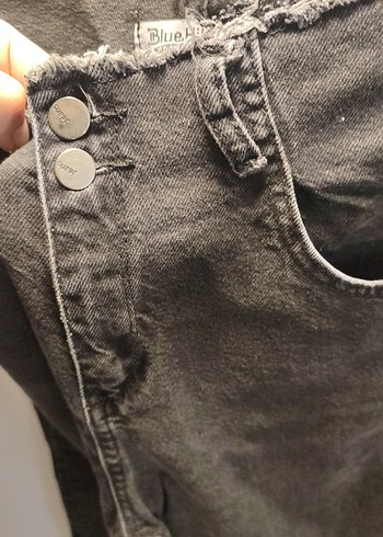 Siyah Bol Kesim Kadın Kot Pantolon - Görsel 4