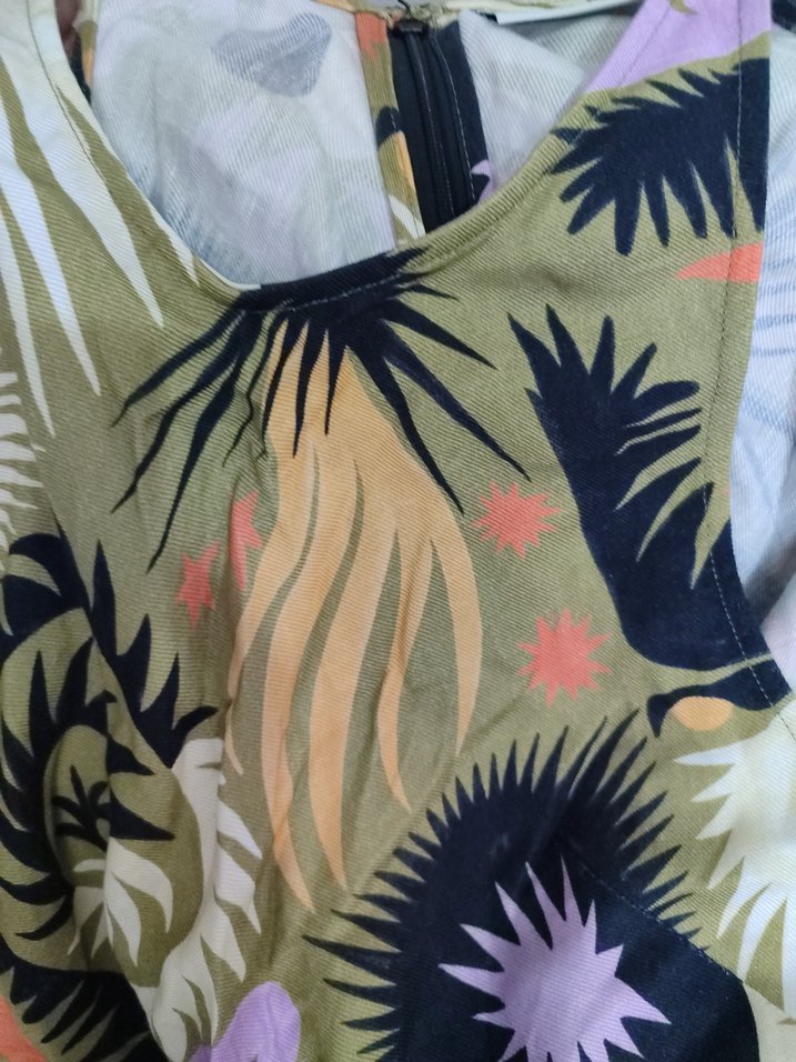 Çok Renkli Askılı Uzun Dökümlü Elbise - Görsel 4