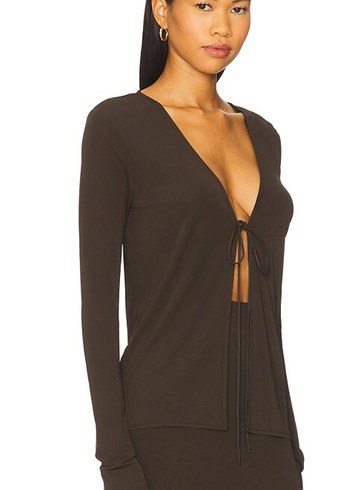 Uzun Kollu V Yaka Kahverengi Kadın Bluz - Görsel 3