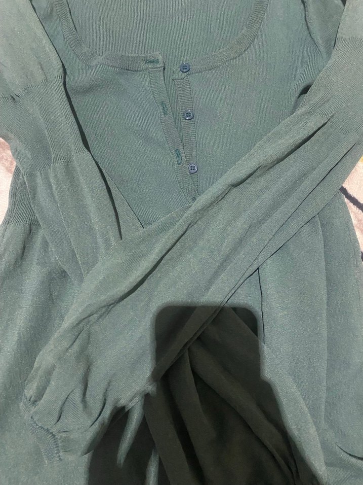 Düğmeli V Yaka Yeşil Hamile Bluzu - Görsel 2