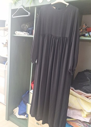Siyah Uzun Kollu Salaş Uzun Elbise