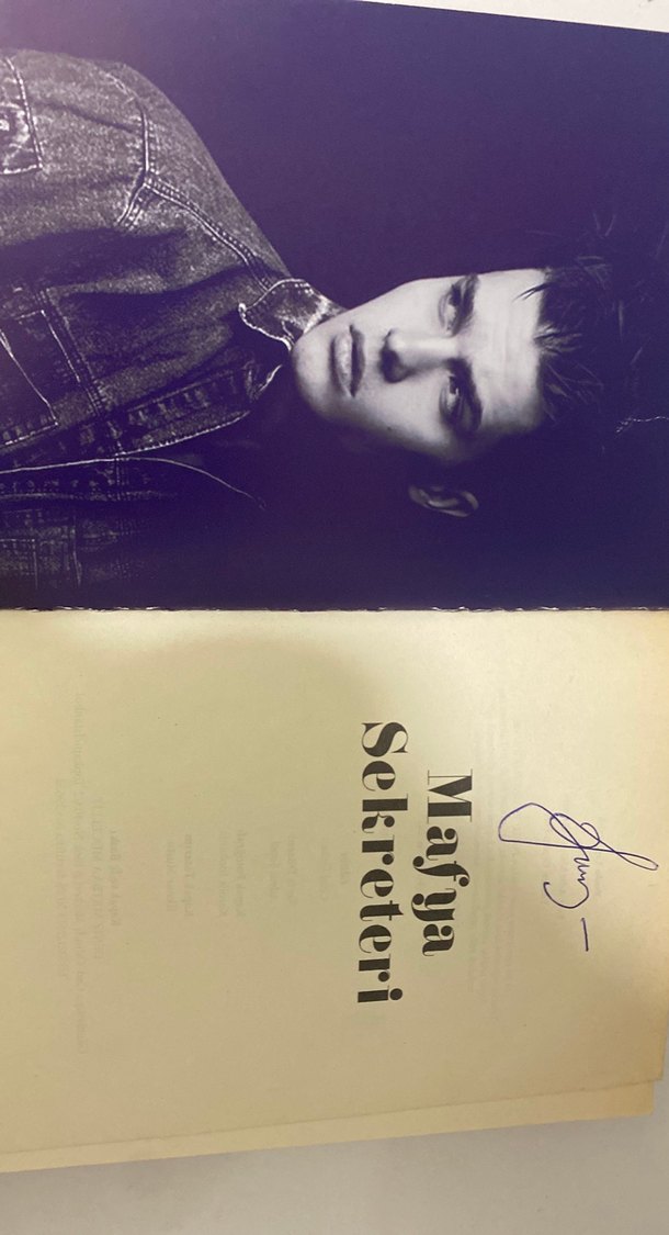 Mafya sekreteri kitabı - Görsel 2