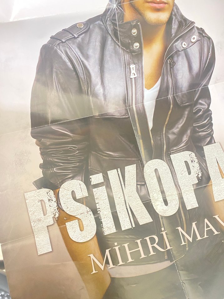 Psikopat - Mihri Mavi - Görsel 3