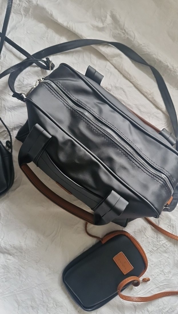 Siyah Deri Tokalı Kadın Çanta Seti - Görsel 5