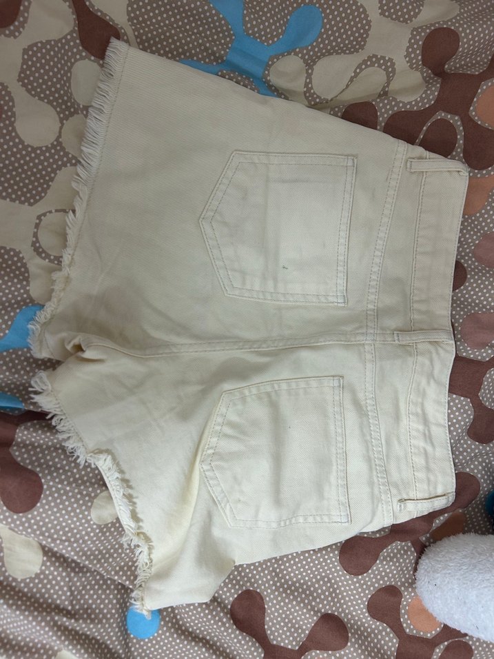 Bej Düğmeli Midi Kadın Kot Şort - Görsel 2