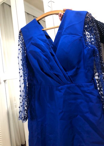 CENGİZ AKTÜRKÜN EN KALİTELİ ELBİSESİ - Görsel 3