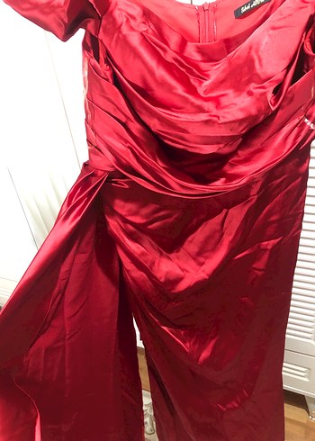 Kırmızı Drapeli Uzun Abiye Elbise - Görsel 4