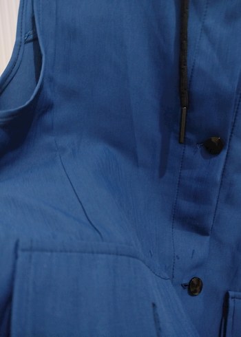 Düğmeli Kapüşonlu Kolsuz Lacivert Yelek - Görsel 2