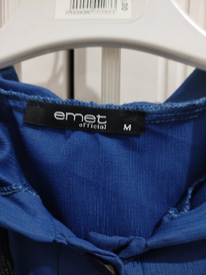 Düğmeli Kapüşonlu Kolsuz Lacivert Yelek - Görsel 3