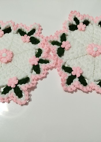 Pembe Çiçekli El Örgüsü Dekoratif İki Parça Set - Görsel 3