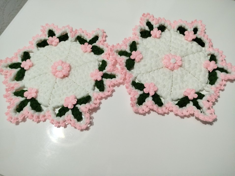 Pembe Çiçekli El Örgüsü Dekoratif İki Parça Set - Görsel 3