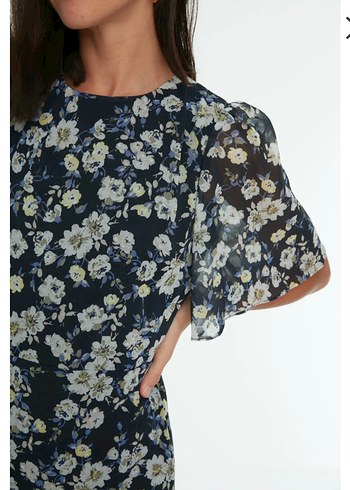 Lacivert Çiçek Desenli Midi Elbise - Görsel 3