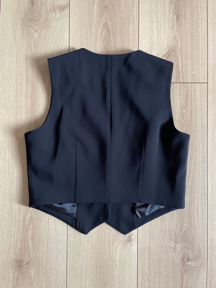 Zincir Detaylı Yelek - Görsel 4