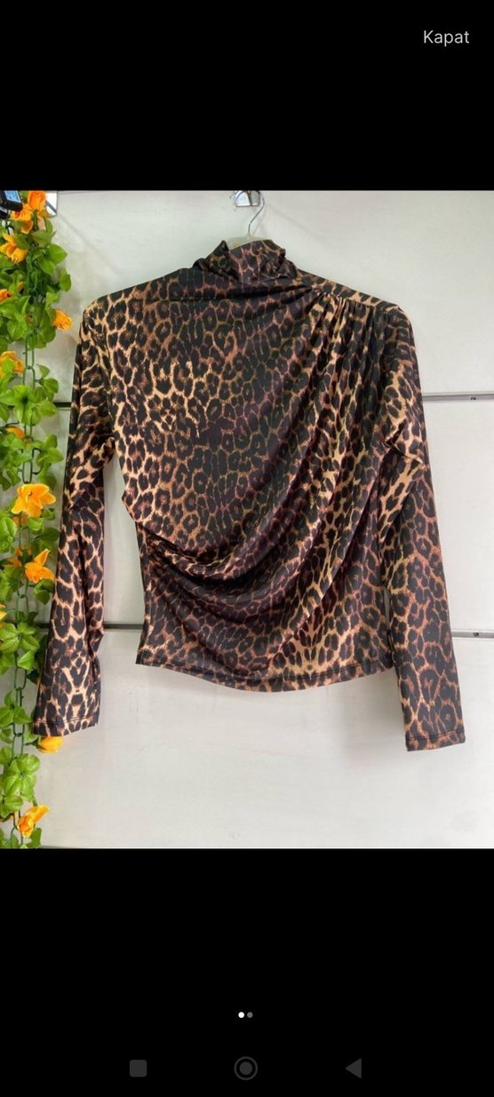 Bordo Drapeli Yüksek Yaka Kadın Bluz - Görsel 2