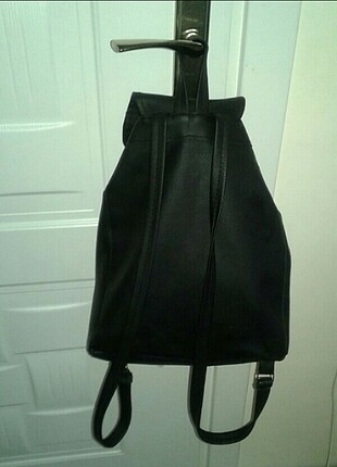 Zara Siyah sırt çantası 