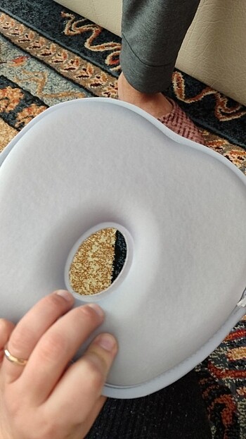  Beden Kanguru kafa yastığı