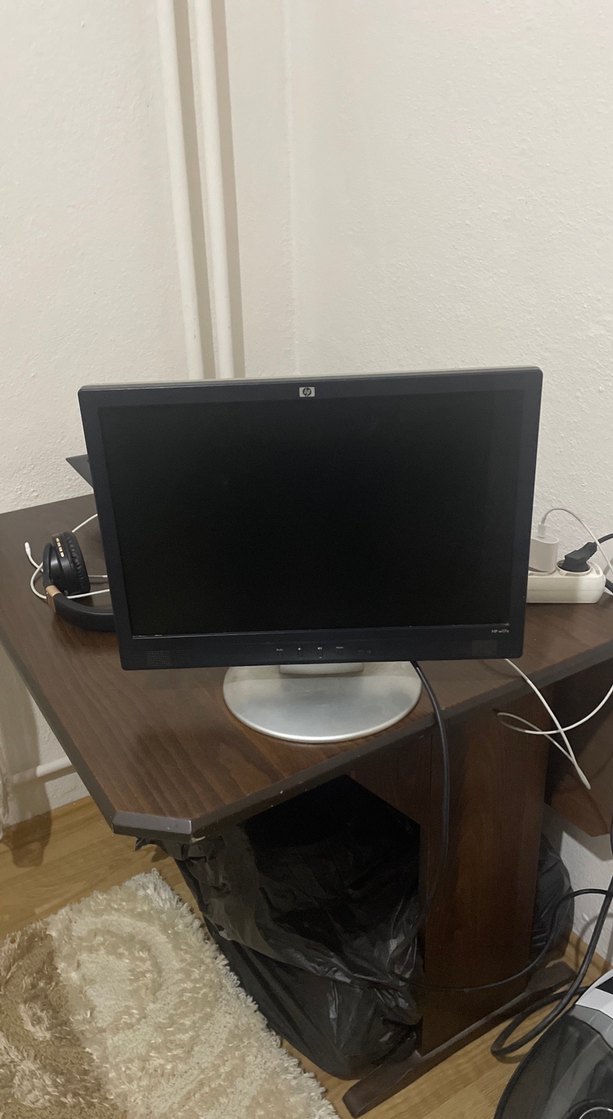 Gri HP Monitör - Görsel 2